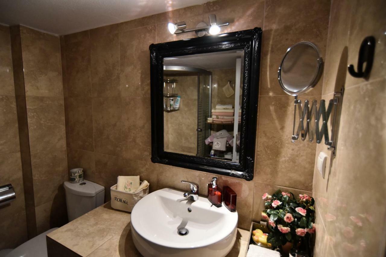 Queens Bed&Rest Luxury Apartment Kavala Exterior photo